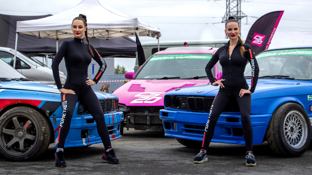 Команда CS20 Racing Team принимала участие в полном составе. Все 4 пилота: Артем Бутаков, Алексей Мосейчук, Артем Харин и Валерий Дерябин вышли на трек, чтобы побороться с 45 участниками, а в финале встретится с пилотами RDS Евгением и Сергеем Корневыми.
